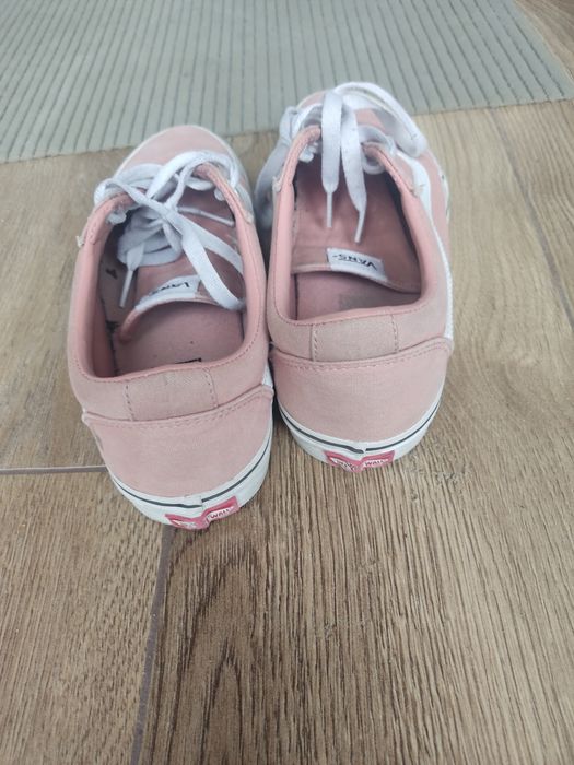 Buty Vans rozmiar 40,5 różowe
