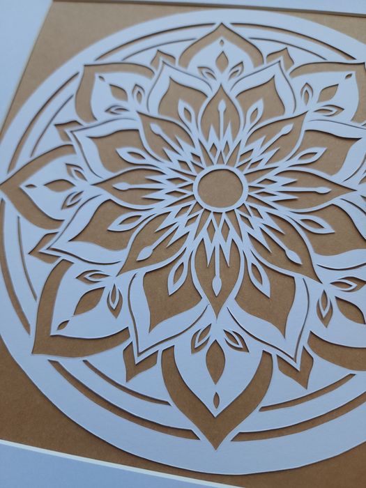 Obraz mandala boho ręcznie wycinana dekoracja na prezent