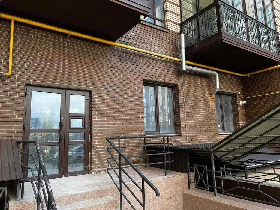 Оренда комерційного приміщення Луцьк ЖК "АТЛАНТ"  66 кв.м