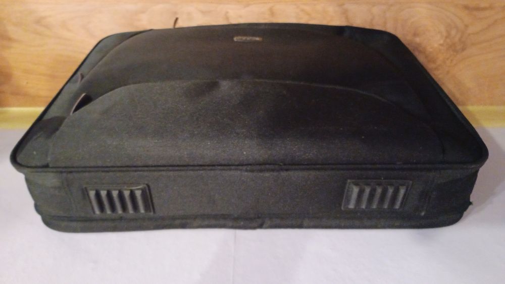 Nowa, markowa uniwersalna torba na laptopa Dicota, od 14" do 17",