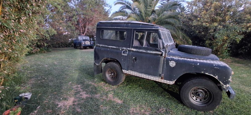 Land Rover 88 Series III