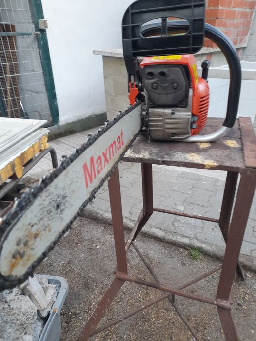 Motosserra  como nova