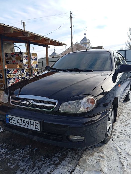 Заз сенс автомобіль