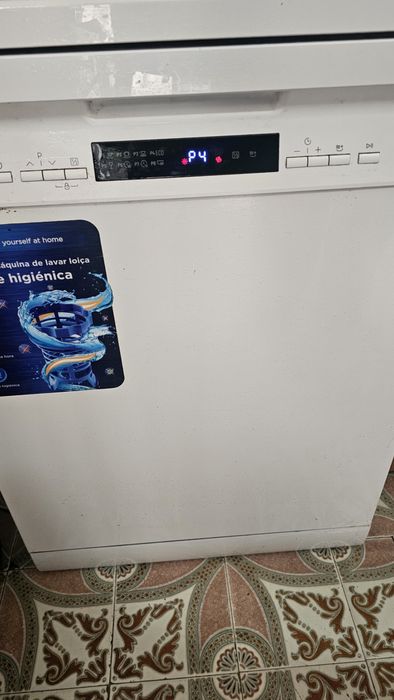 Máquina de Lavar Loiça MIDEA MFD60S210W