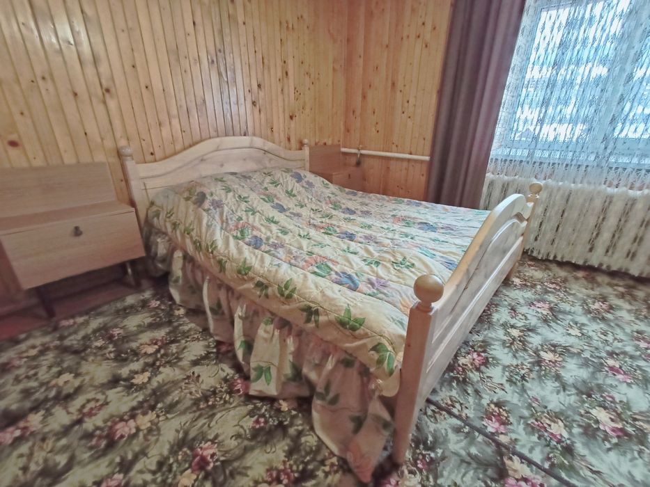 Житло\Відпочинок в Карпатах. Верховина. Приватна садиба.