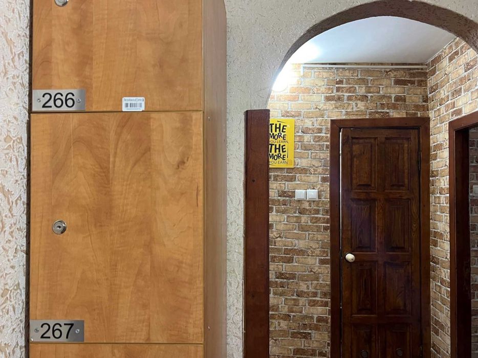 Кімната для переселенців, м. Лівобережна — зручно, 1 поверх!