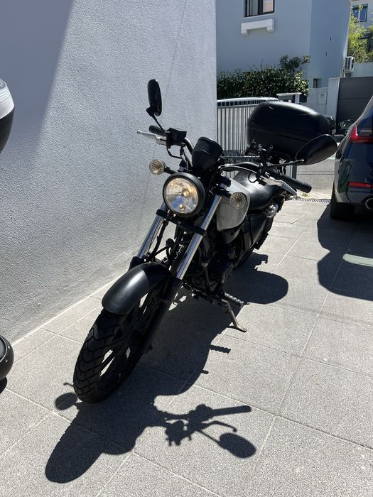 Keeway k-light 125 com mala
