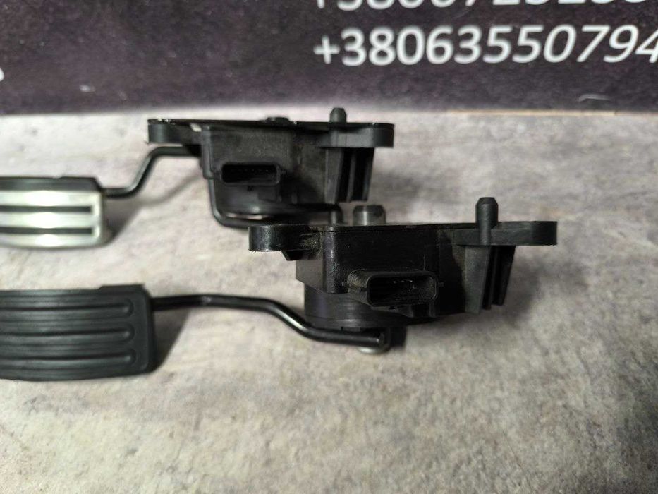 Педаль газу акселератор Nissan Qashqai J10 J10+2