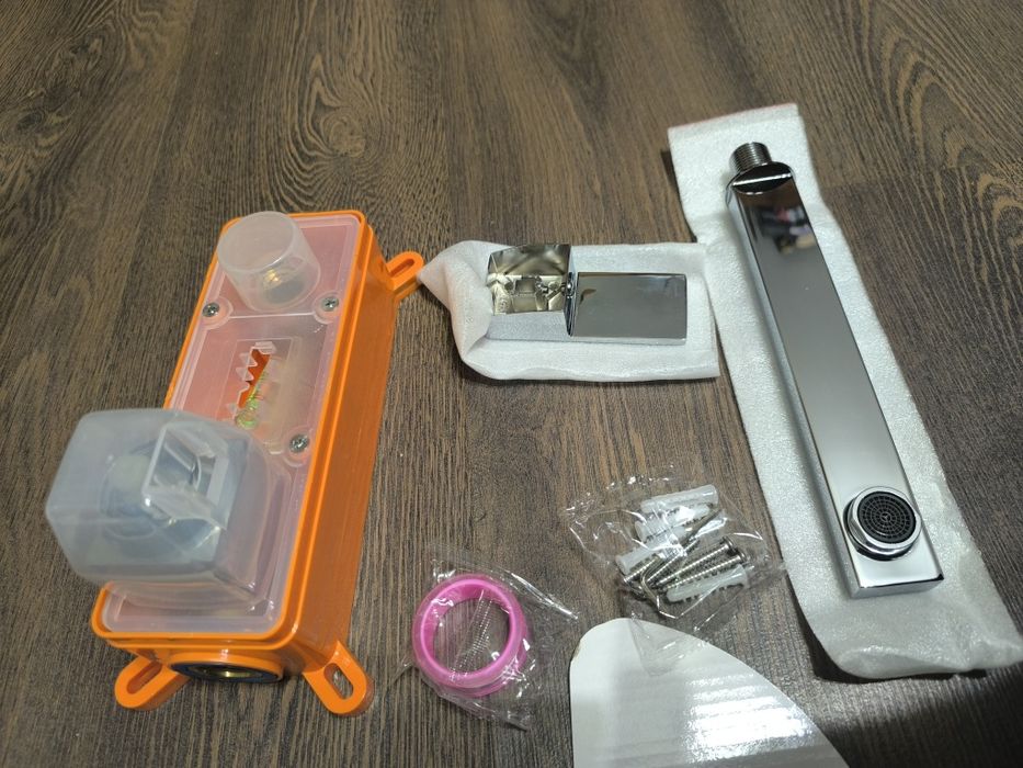 Змішувач прихованого монтажу для ванни або раковини