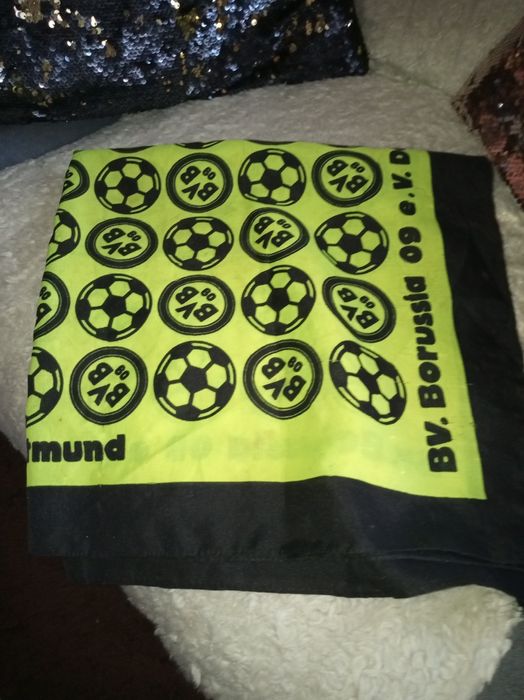 Apaszka chusta Borussia Dortmund BVB 09