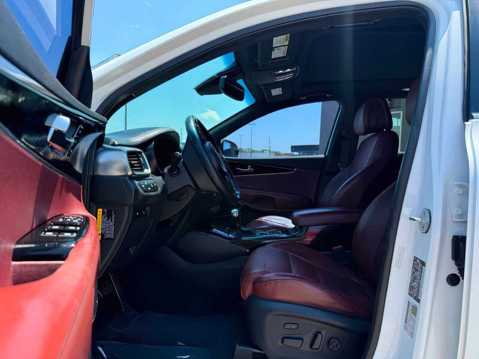 Kia Sorento SX Limited      2016