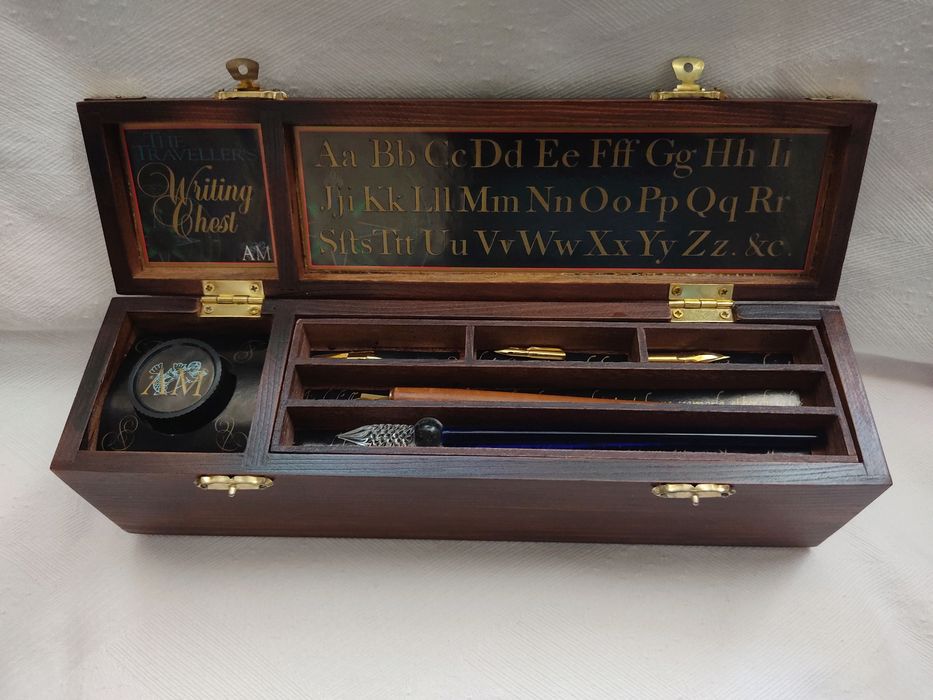 Baú/caixa de caligrafia AM - The Art of Writing - The travellers of Wr