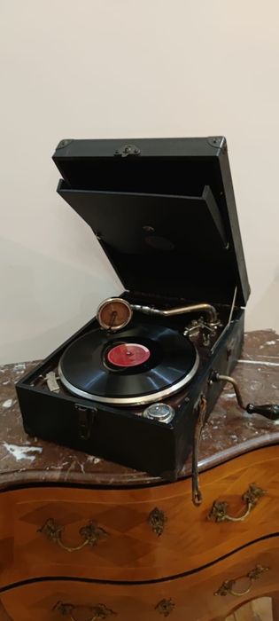 Antyk Stary patefon Caruso