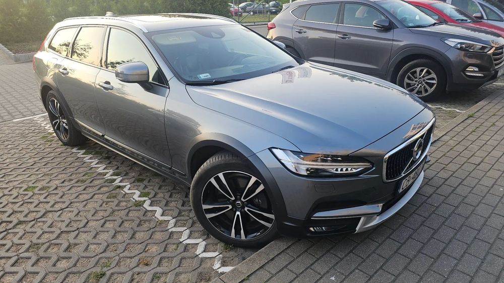 Volvo V90 Volvo v90cc cross country 2017r bogate wyposazenie