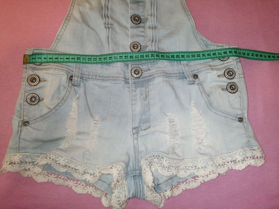 Spodenki na szelkach rozmiar 40