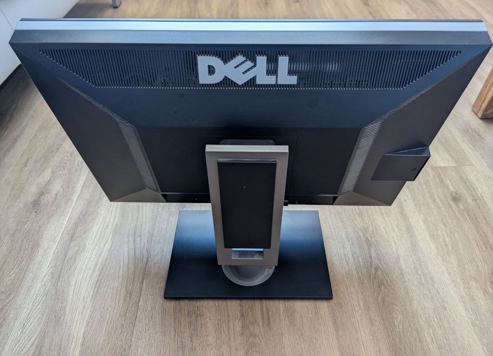 Monitor Dell ips sprawny