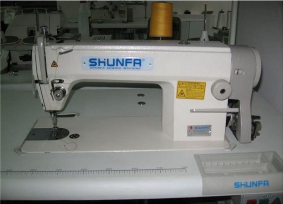 Промислова швейна машинка Shunfa