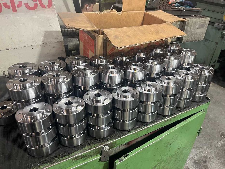 Токарні послуги. Металообробка