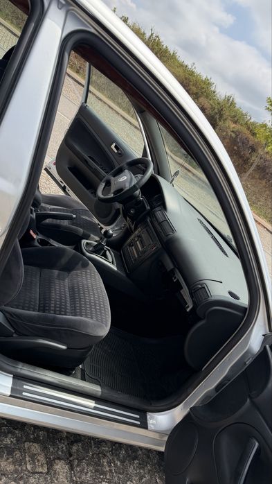 Volkswagen Passat — fotografia 11