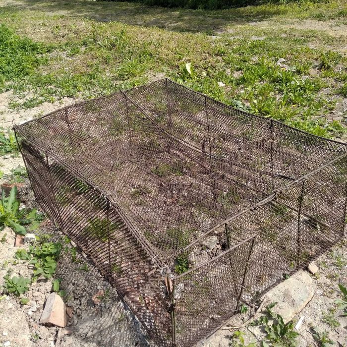 Сітка вольєр металева