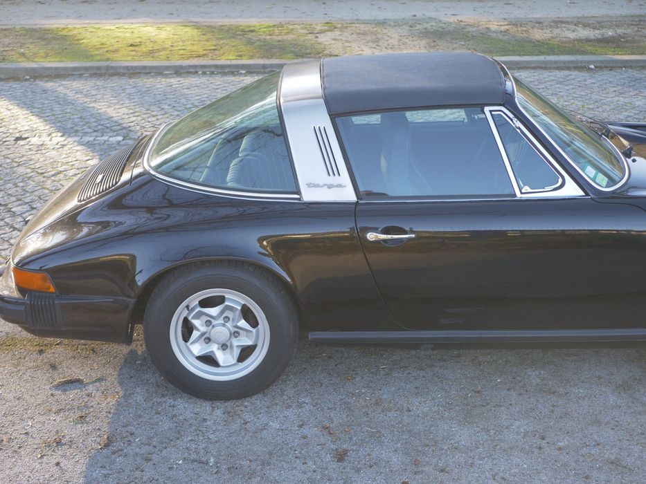 Porsche 911 Targa