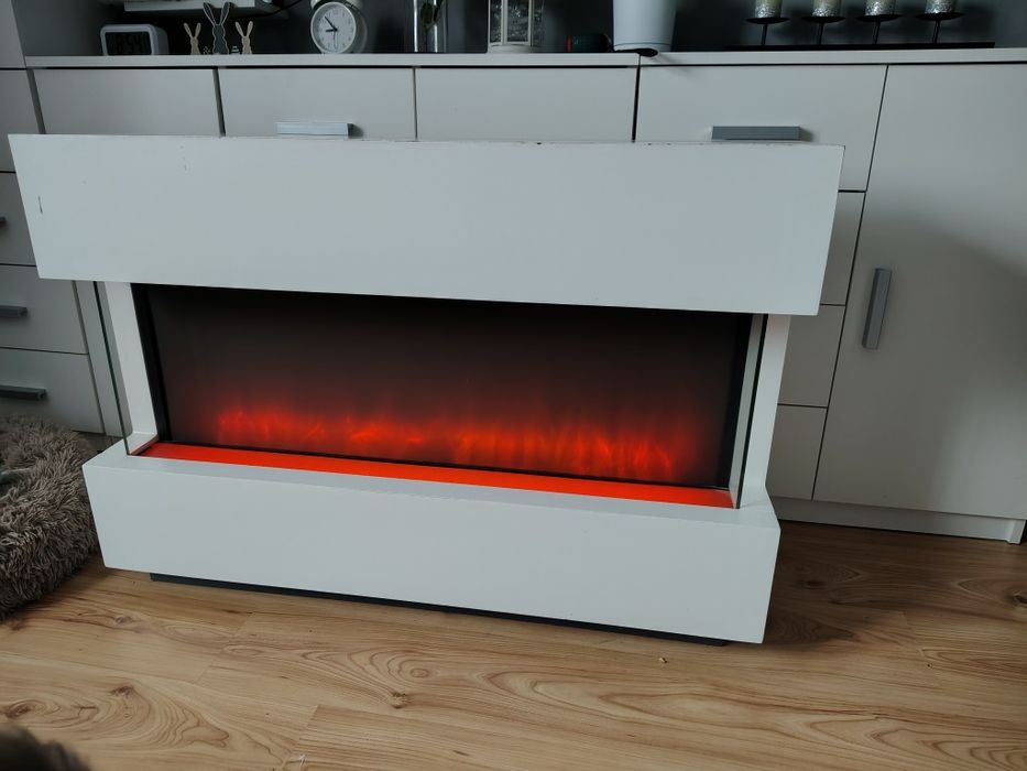 Sprzedam kominek elektryczny