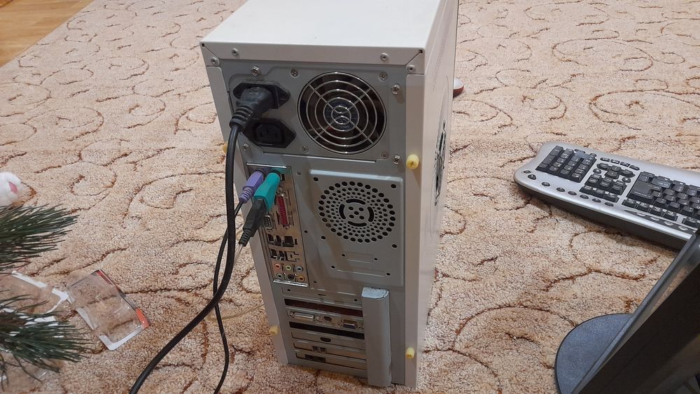 Компьютер, домашний ПК