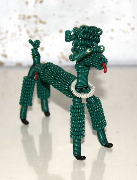 Cão em arame decada 40