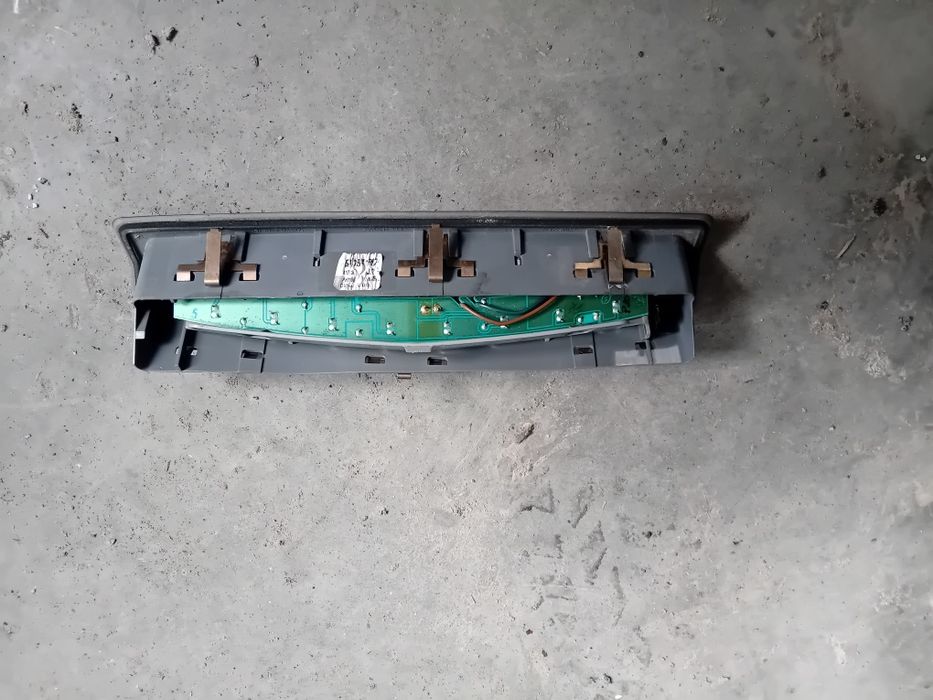 Opel zafira B 3 stop światło trzeciego  stopu  trzeci