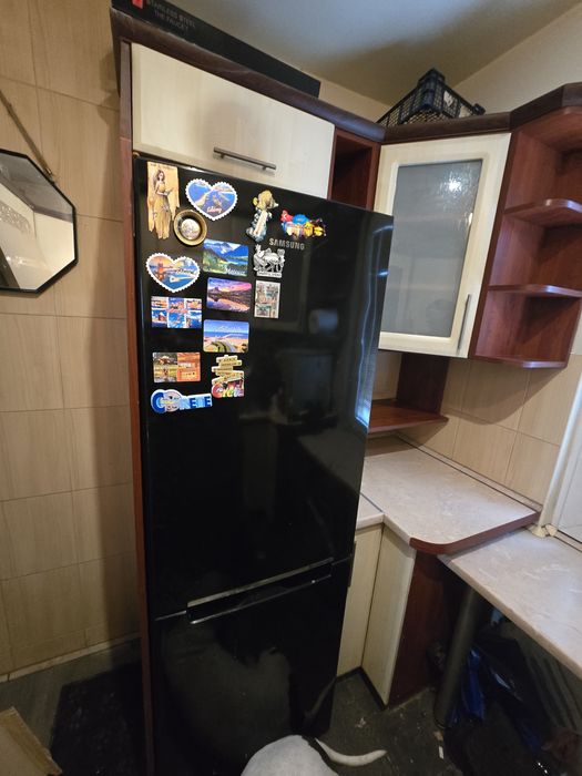 Sprzedam zestaw mebli i kuchenke