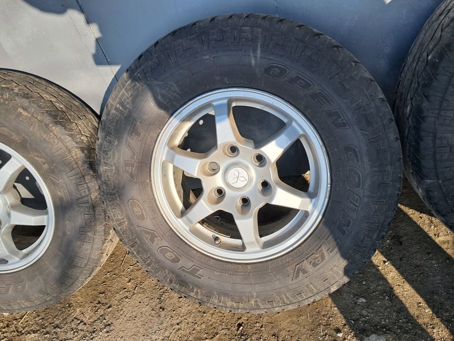 Продам комплект Резину+диски