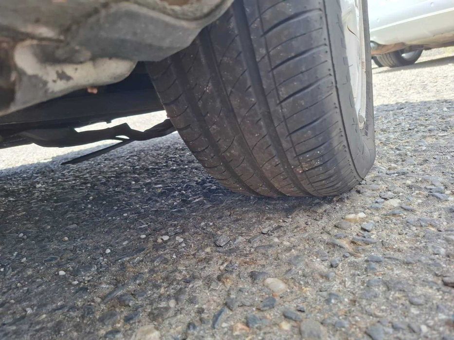 Nissan Almera N16 2.2 Diesel - Para Restauro ou Peças