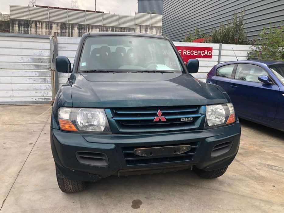 MITSUBISHI PAGERO 3.2 DI-D ANO 2000 PARA PEÇAS