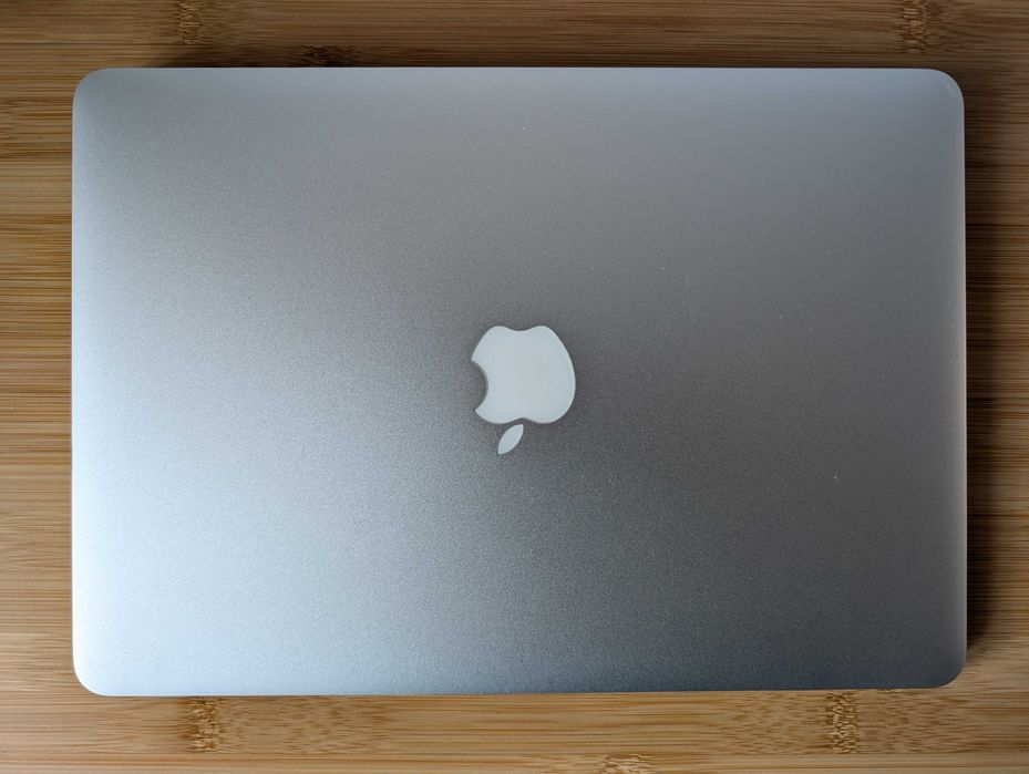 MacBook Air A1466 13,3 cali 256SSD i5 4GB 2015 dla dzieci lub seniorów