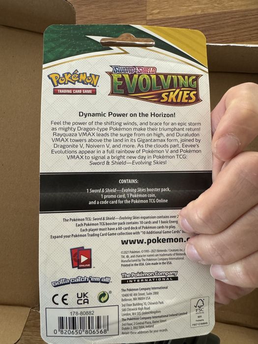 Pokemon Evolving Skies: Eevee 1-Pack Blister