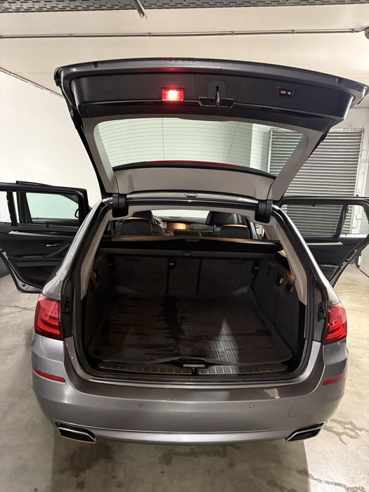 BMW Seria 5 F11 525d xDrive 218 KM Automat / 4x4