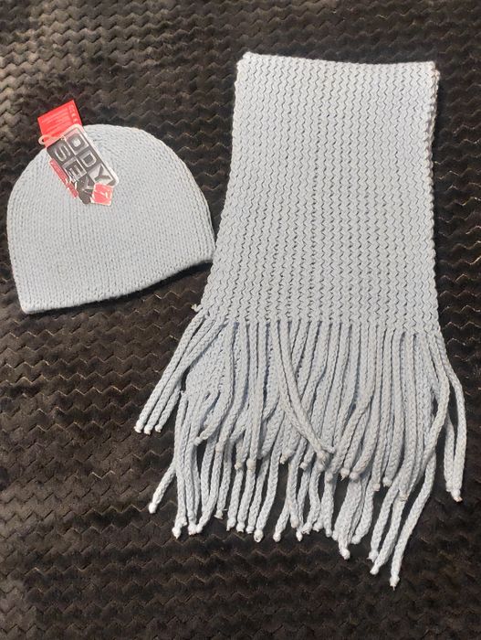 Czapka i szalik komplet