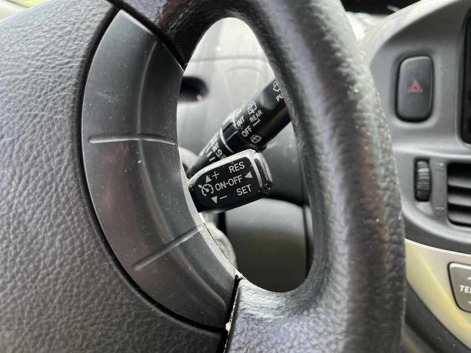 Тойота Превія toyota previa