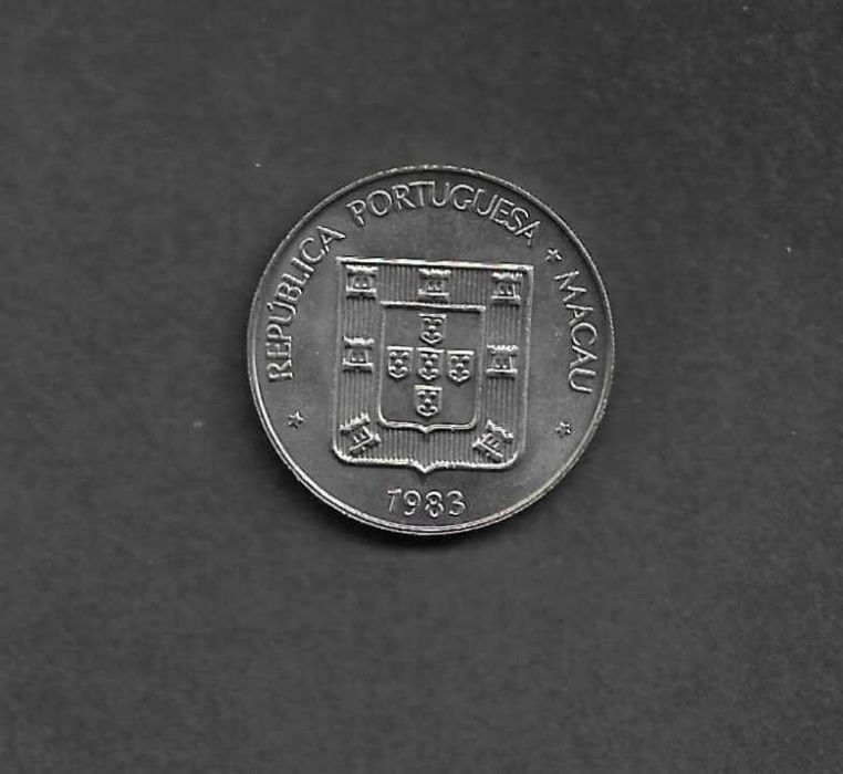 Moeda de Macau - 5 patacas 1983
