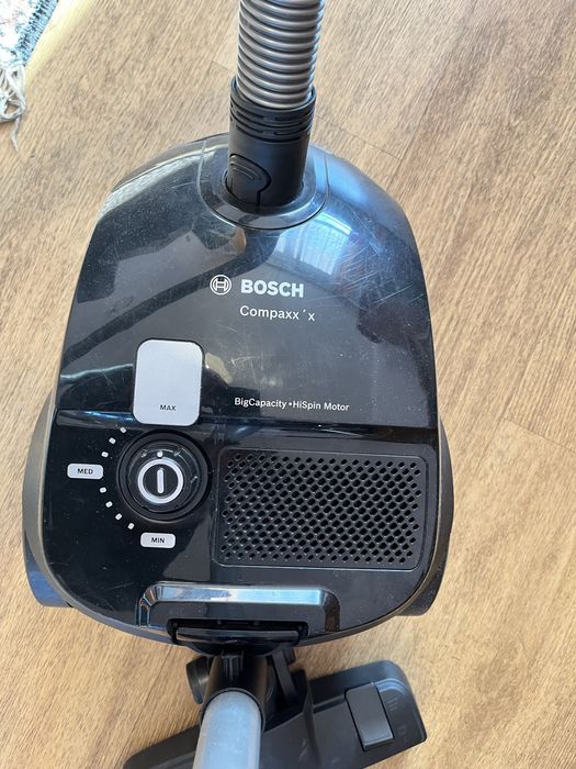 Bosch Kompaxx odkurzacz