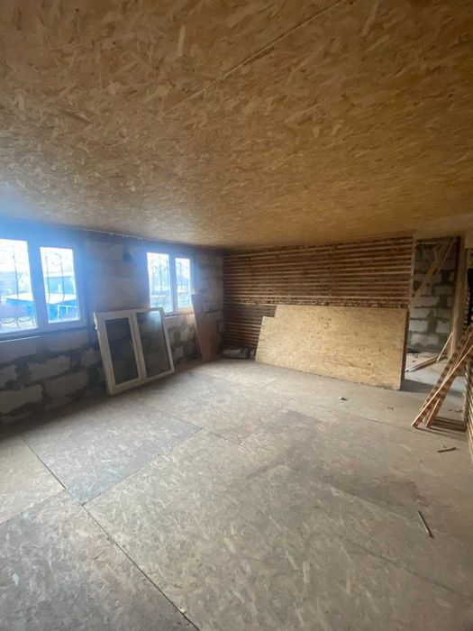 Продам гараж 75м2 в Гостомелі біля озера