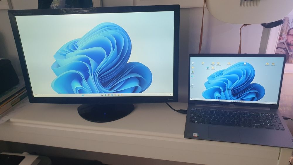 Monitor iiyama ProLite X2775HDS 27” – bardzo dobry stan – 300 zł