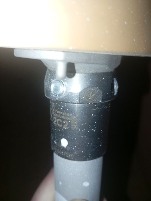 Продам протез ноги высше колена!