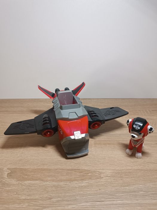 Psi Patrol Jet Rescue Marshall i samolot strażacki pojazd i figurka