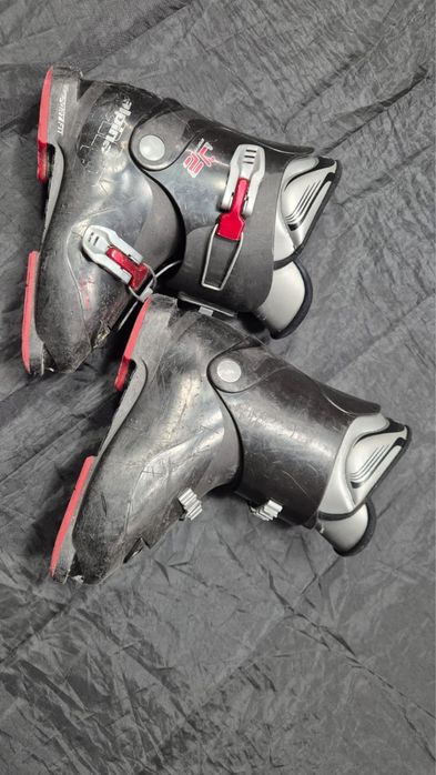 Komplet narty buty kask dla dziecka