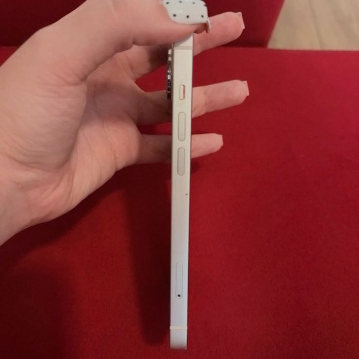 iPhone 13 telefon