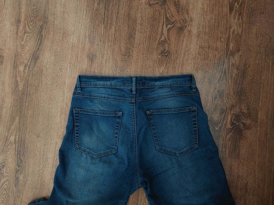 Jeansy granatowe house