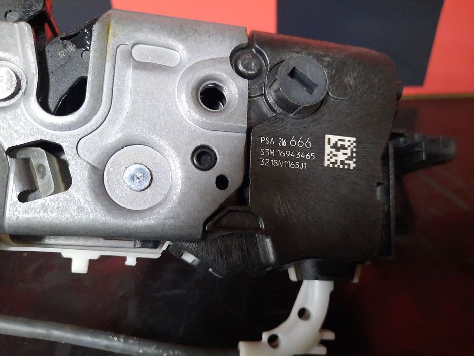 Fechadura / fecho porta trás esquerdo CITROËN Berlingo (K9)
