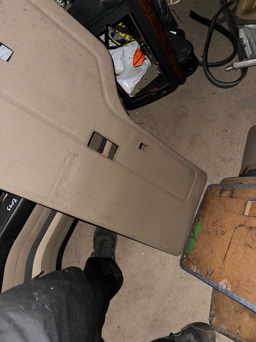 Land Rover Discovery porta mala bolsa gaveta arrumacao bege cinza