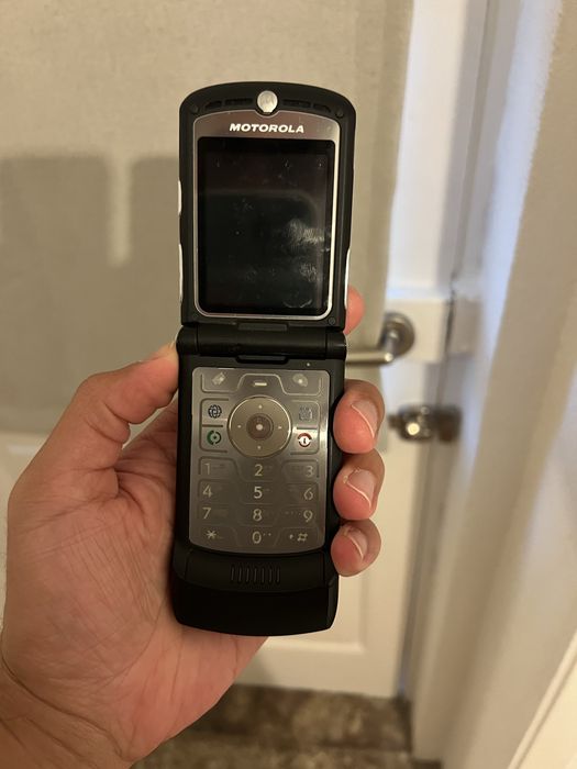 Motorola v3 muito bom